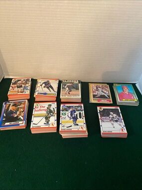 Bulk lot Common Sports Cards 400ct ( 7 )